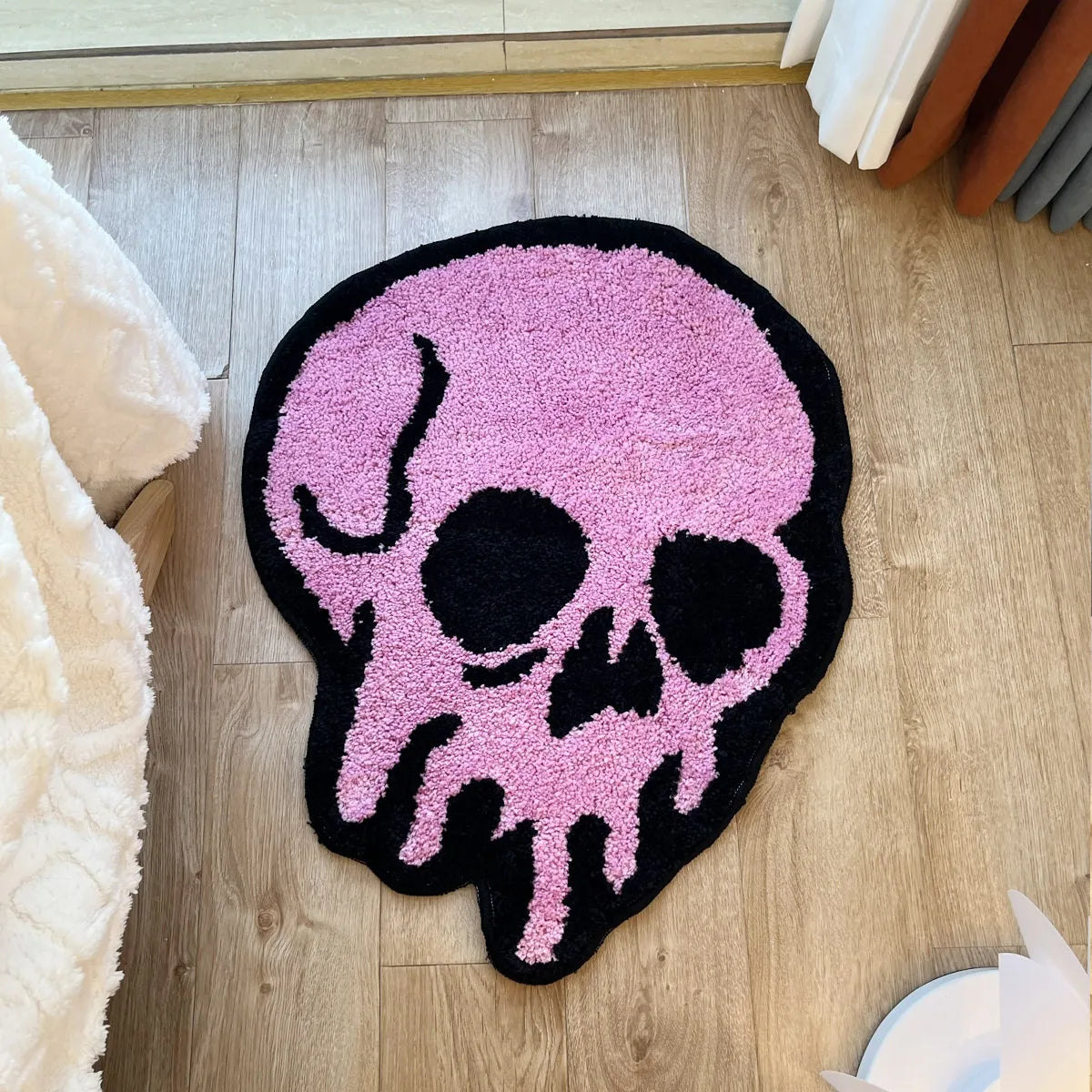 MELTING SKULL RUG