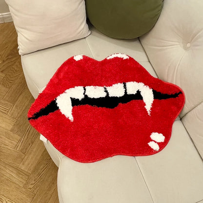 RED LIPS VAMPIRE RUG