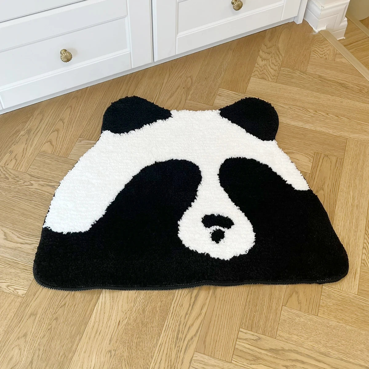 TAPIS PANDA NOIR ET BLANC