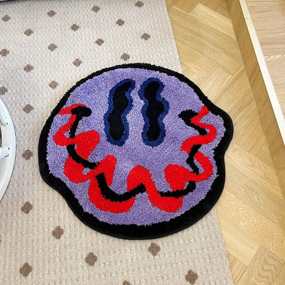 TRIPPY FACE RUG